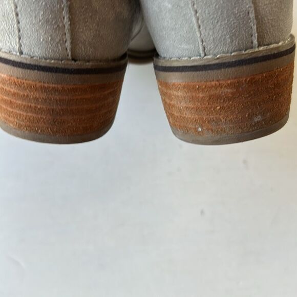Waterproof Gray Suede Ankle Booties Minimalist Design - Picture 8 of 16